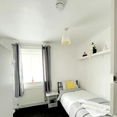 Cosy Room Stay 5 ซัตทอน ภายนอก รูปภาพ